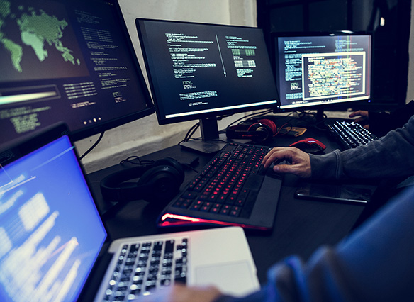 Multiple computer screens